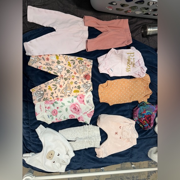 Babygirl 3M, 0-3 Mo Clothes - Picture 6 of 6